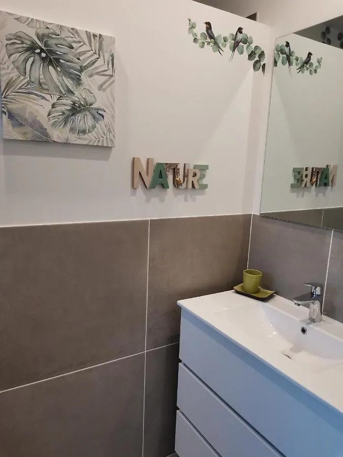 Ravissante Chambre d'Hôte Indépendante Neuve Calme Orange  0*, Orange (Vaucluse) Francia